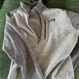 Patagonia Men’s Heather Gray Quarter-Zip Fleece Pullover